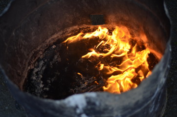 fire in an empty barrel