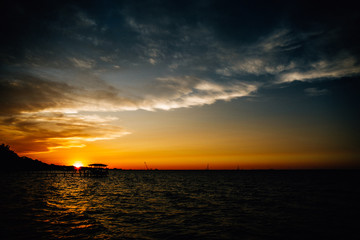 Fototapeta premium Colorful Sunset Over The Bay. 