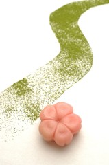 桜の和菓子と抹茶