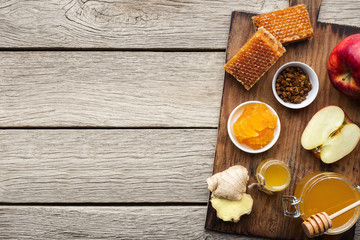 Fototapeta na wymiar Honey assortment with fruits, natural medicine concept
