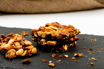 Croccante di arachidi fatto in casa