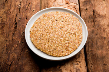 Til Roti or Tilgul rotla or papdi