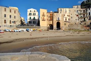 Case sulla spiaggia