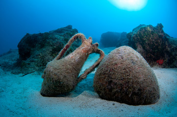 Amphora Under The Sea