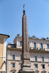 Obraz premium Obelisk in Pantheon Square - Piazza della Rotonda in Rome, Italy