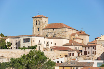 Fototapeta na wymiar a view of Zamora city with typical houses and a church, Spain