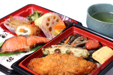 弁当とお茶