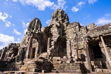 Fototapeta premium Zamek Bayon w Angkor thom