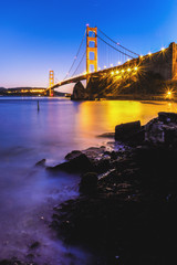 golden gate bridge at night