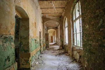 Papier peint adhésif Ancien hôpital Beelitz Ruines de Beelitz-Heilstätten Lieu perdu Berlin Brandebourg  