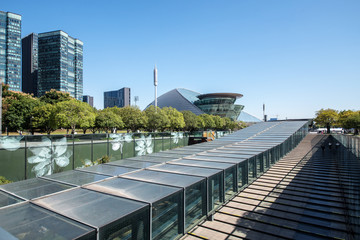 Naklejka premium Panoramic skyline and buildings with empty concrete square floor，Qianjiang New Town，hangzhou,china