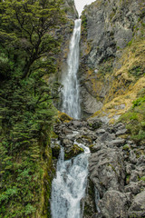 Obraz premium Devil's Punchbowl Waterfall in Arthur's Pass National Park, New Zealand