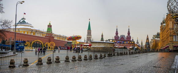 Fototapeta na wymiar The capital of Russia, Moscow, is decorated by the New Year 2019. Kremlin.