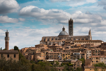 Obraz premium view of siena from above florence italy