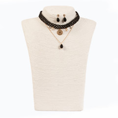 collares