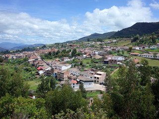 Fototapeta na wymiar A view over the town of Mongui, Colombia