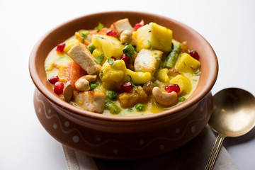 Navratan Korma is a rich, creamy and flavorful Mughlai dish  from India that literally translates to nine-gem curry. The “gems” are the fruits, vegetables and nuts that make up the curry. 