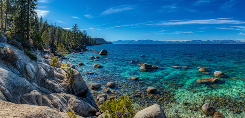 Deep Blue and Turquoise Water at Lake Tahoe Panorama - obrazy, fototapety, plakaty