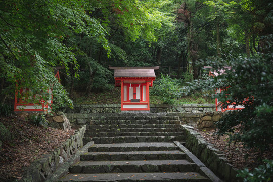 祠 のストック写真 ロイヤリティフリーの画像 ベクター イラスト Adobe Stock