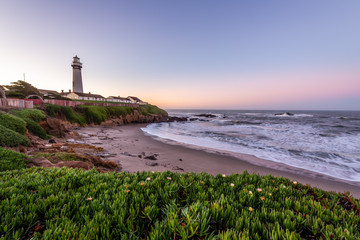Fototapeta na wymiar Pigeon Point Lighthouse at Sunrise