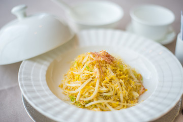 Scrambled eggs with vermiceli and crabmeat