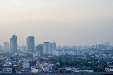 Obraz premium sky and the city