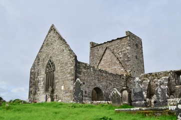 Fototapeta na wymiar Eglise en ruine