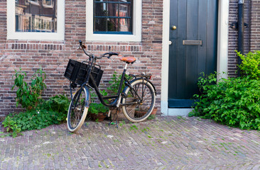 Fototapeta na wymiar Leiden in Netherlands