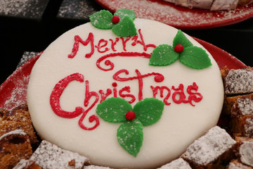 christmas fruit cake frosting