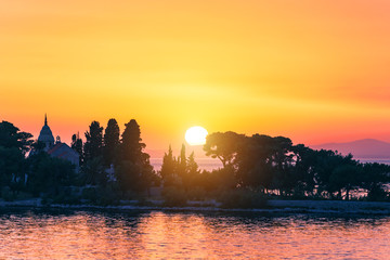 Obraz premium Sunset or sunrise sky above the sea. Nature, weather, atmosphere, travel theme. Sunrise or sunset over the sea. Panorama