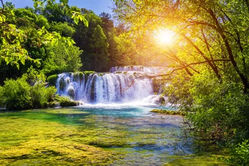 Foto op Plexiglas Mooie Skradinski Buk-waterval In Nationaal Park Krka, Dalmatië, Kroatië, Europa. De magische watervallen van Nationaal Park Krka, Split. Een ongelooflijke plek om te bezoeken in de buurt van Split, Kroatië. © daliu