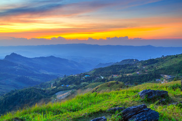 Fototapeta premium Landscape of sunset on Mountain at Doi Pha Tang, ChiangRai ,Thailand