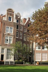 Fototapeta premium Häuserfronten Amsterdam - Fachwerk Fassaden in Holland