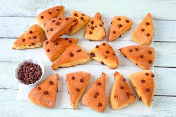 Hefebrötchen mit Schokoteilchen, hefeteilchen, schoko, schoko-teilchen, 