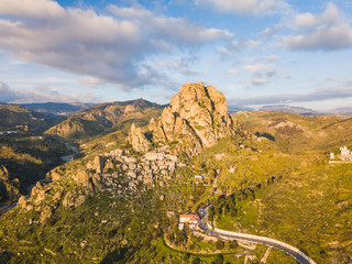 Paese abbandonato in montagna Pentedattilo frazione di Melito di Porto Salvo. Calabria