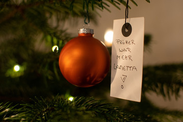 Fr&uuml;her war mehr Lametta