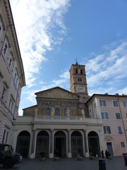 Obraz premium Basilica di Santa Maria in Trastevere a Roma in Italia