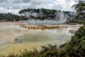 Waiotapu Thermal Wonderland Champagne Pool - New Zealand