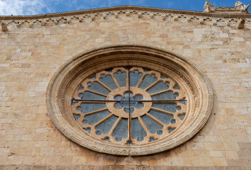 Fototapeta na wymiar Details of the cathedral of Tarragona, Catalonia, Spain
