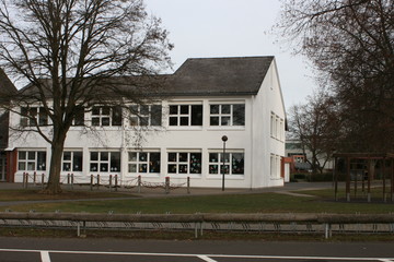 Schulgeb&auml;ude