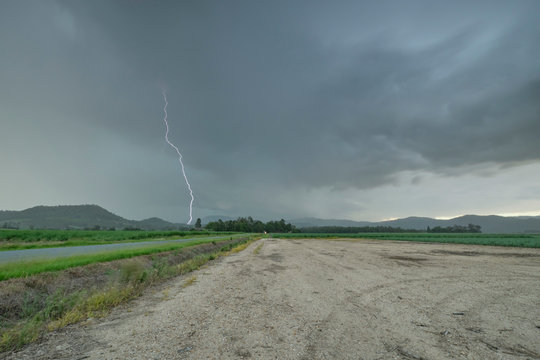 Large hail storm coming over Mt Warning and Murwillumbah Cane Fields