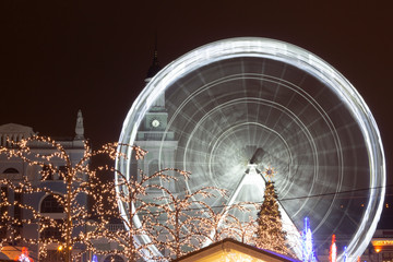 Wheel of View at Kontraktova Square, Kiev. Night city.