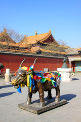 Naklejka premium Scalpers copper sculpture in the Dazhao Lamasery, Hohhot city, Inner Mongolia autonomous region, China