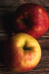 apples on wooden table