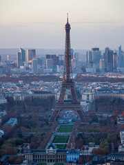 Obraz premium Paris skyline in the evening