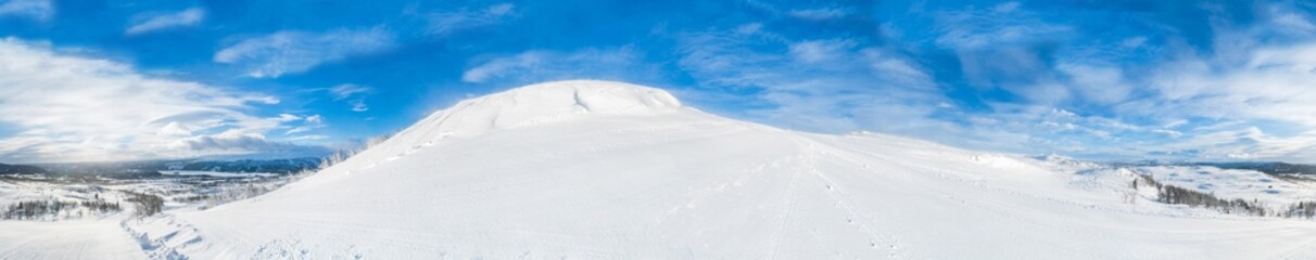 Fototapeta na wymiar 360 degree panoramic view of winter landscape in Beitostolen. Winter in Norway