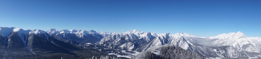 Fototapeta na wymiar Rocky Mountains - Banff