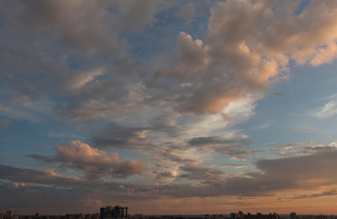 Between day and night