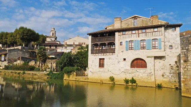 Nerac, Lot et Garonne, south western France. The river Blaise crossing the town