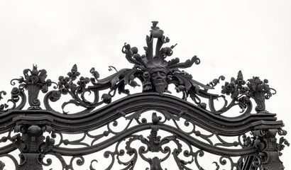 Eingang Schloss Schönbrunn detail © dreamcatcher